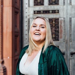 Meet your Posher, Amy